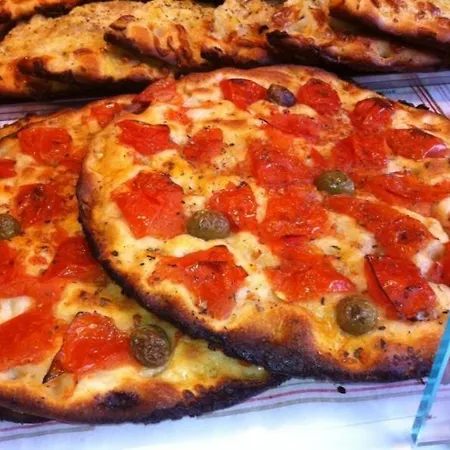 Alojamento de Acomodação e Pequeno-almoço Kalefati Palace Loc.turistica 2*