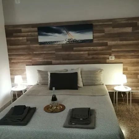 Kalefati Palace Loc.turistica Alojamento de Acomodação e Pequeno-almoço 2*