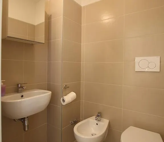 住宿加早餐酒店 Kalefati Palace Loc.turistica