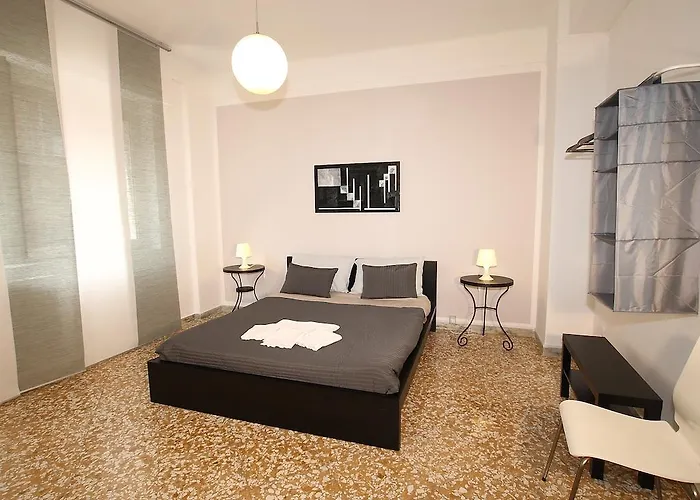 Kalefati Palace Loc.turistica 巴里