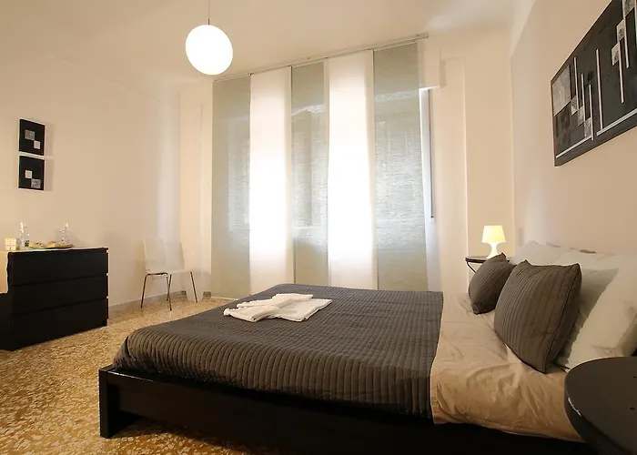 住宿加早餐酒店 Kalefati Palace Loc.turistica 巴里